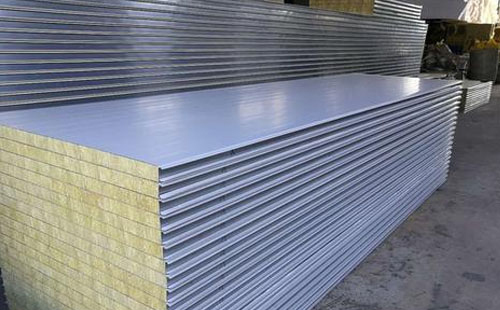 岩棉泽库彩钢夹芯板的独特性能 岩棉泽库彩钢夹芯板的独特性能