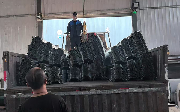 9月工程旺季，泽库楼承板供应如何保障？